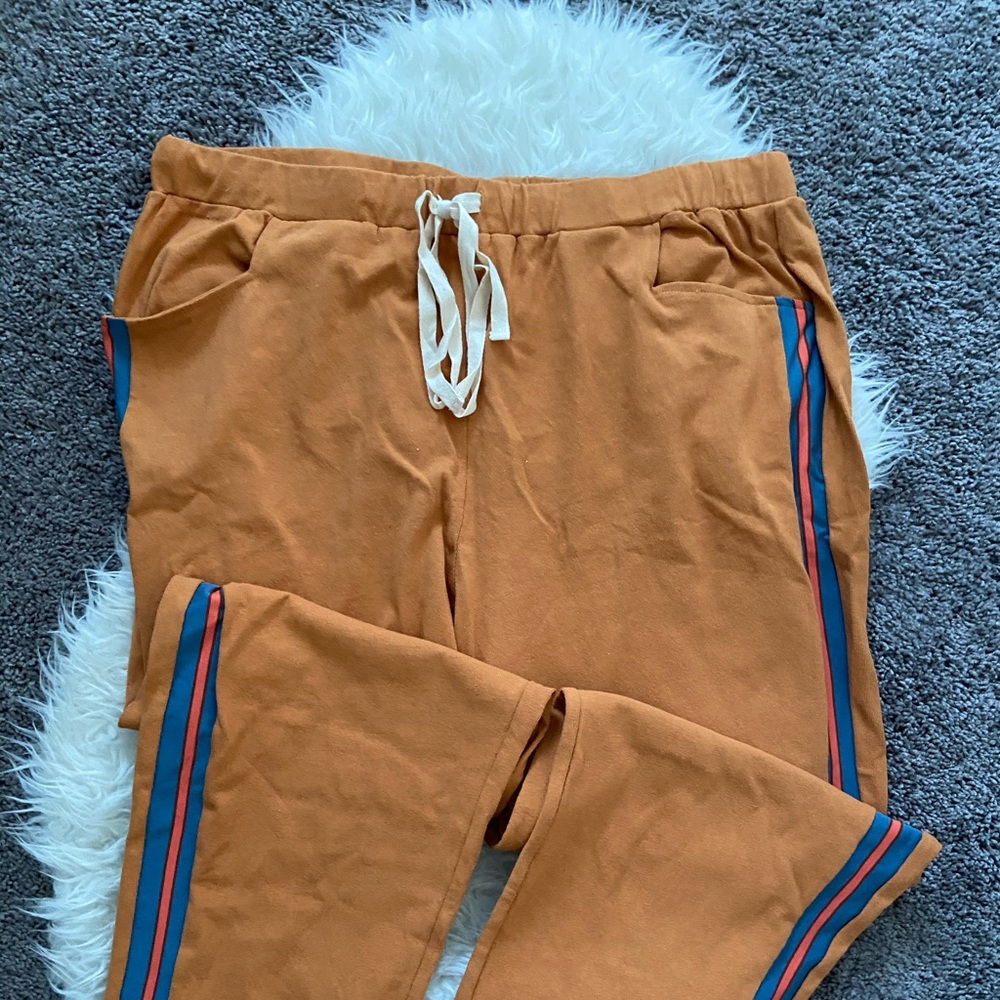 NEW Roolee Sweatpants